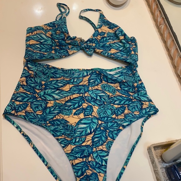 Cupshe Swim Cupshe Xl Cut Out One Piece Bikini Poshmark